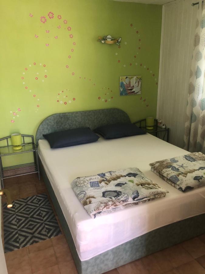 Apartments Tomovic Лумбарда Екстериор снимка